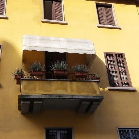 Casa Dell'aloe * 米兰